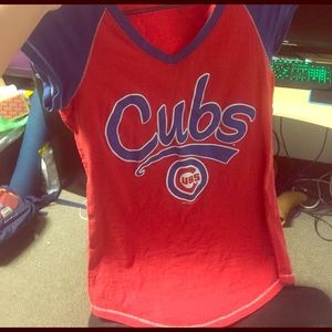 Chicago cubs v-neck