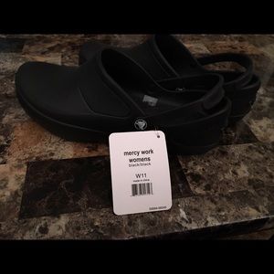 Work Crocs size 11