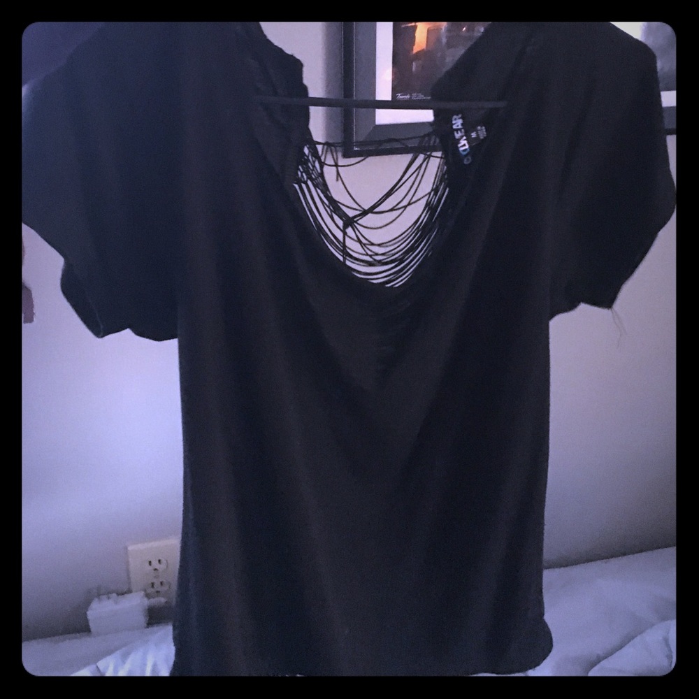 Black coolwear shirt with cut out back