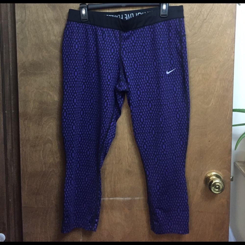 Nike capris