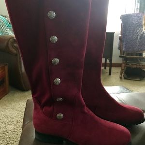 Beautiful burgundy boots
