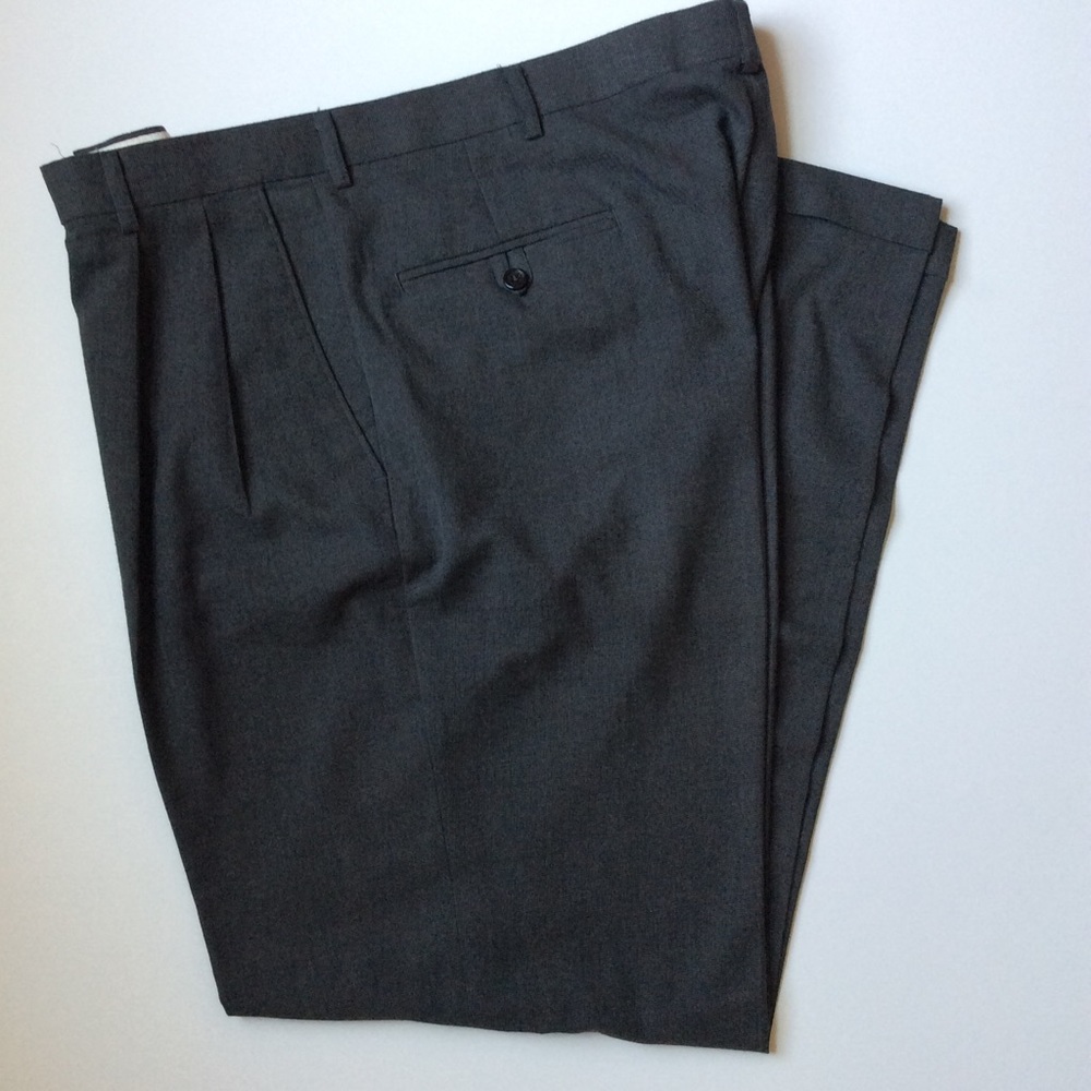 🎉HP🎉 Haggar Charcoal gray dress pants