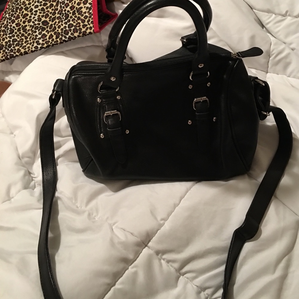 PRICE DROP ‼️ Black bag