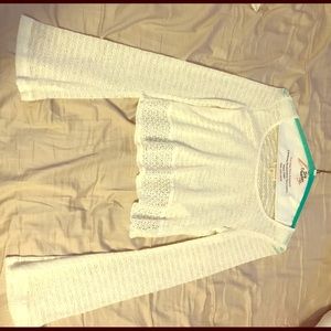 Long sleeve crop top