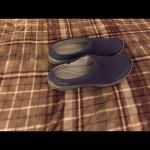 Croc women's shoes, size 8