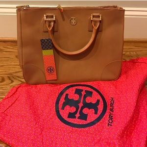 Brand new authentic Tory burch bag