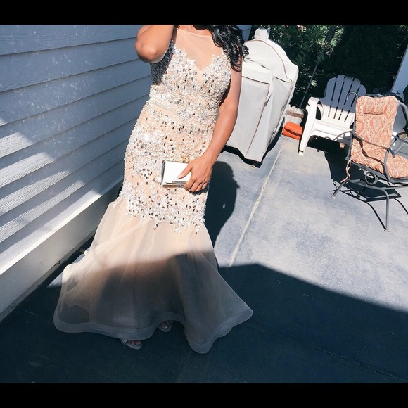Prom dress - Picture 4 of 4