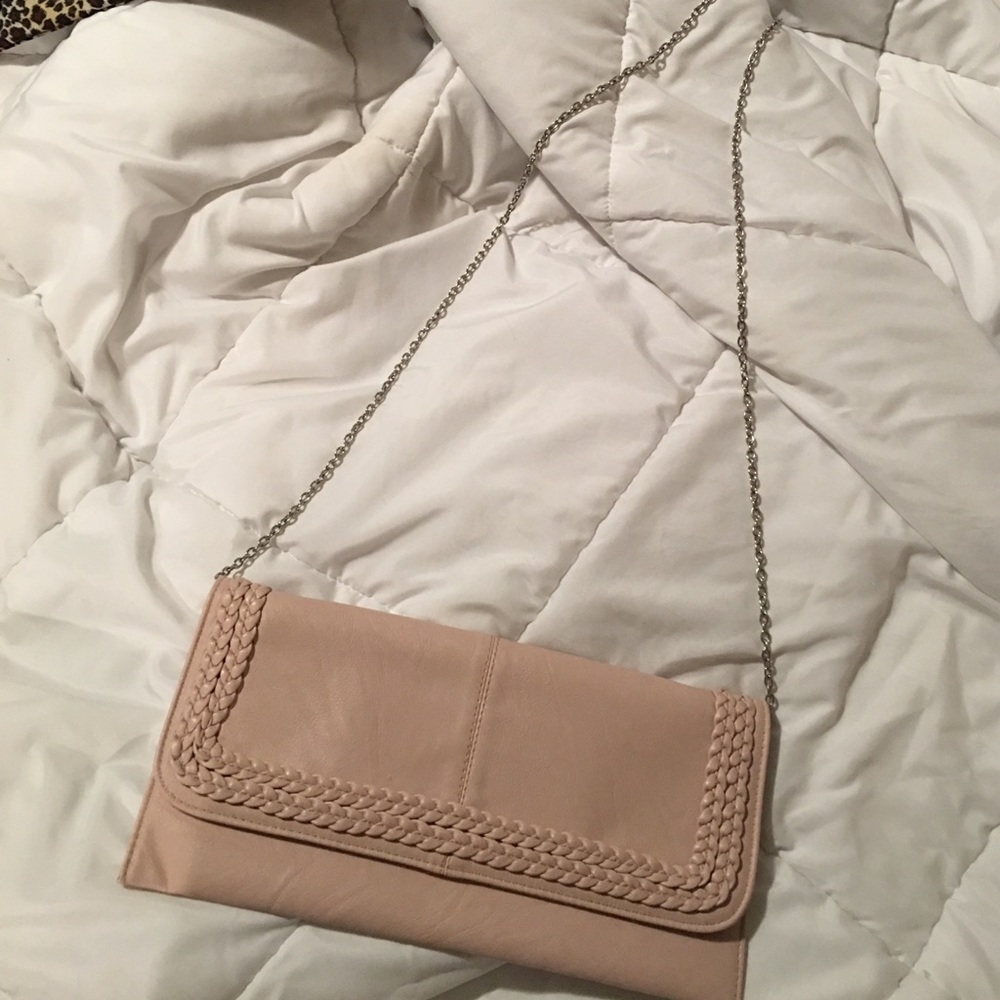 PRICE DROP ‼️Women's clutch