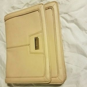 BCBGeneration clutch