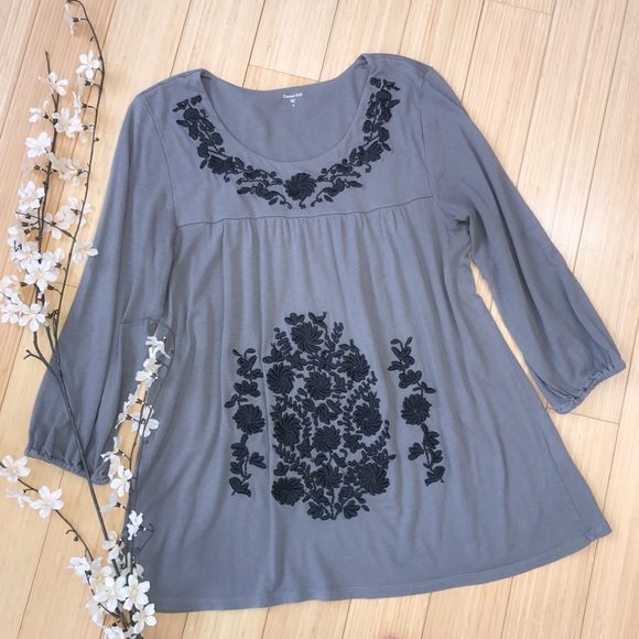 Garnet Hill Tops - GARNET HILL gray swing top, M.