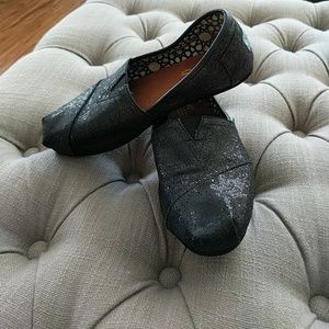 Black sparkle Toms