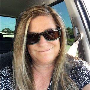 Meet your Posher, Beth