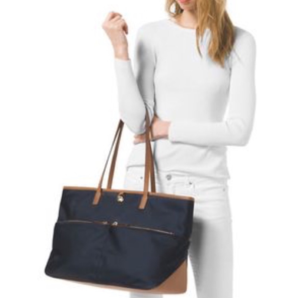 PRICE FIRM Michael Kors X Large Tote Bag
