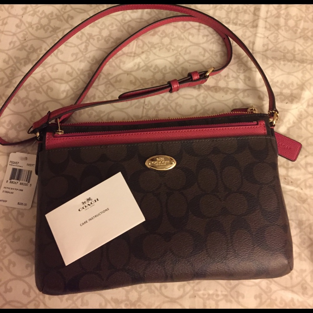 COACH cross-body bag💗