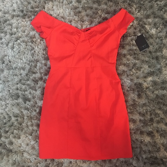 NBD Dresses & Skirts - Red off the shoulder NBD dress - NEW NEVER WORN