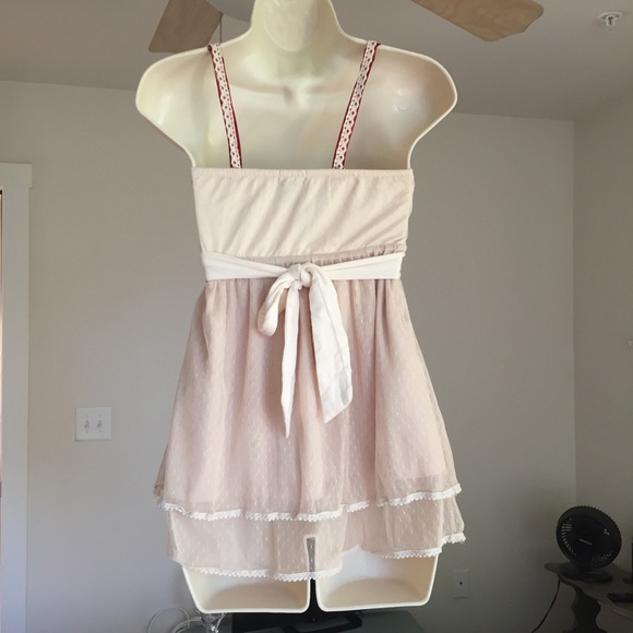 Wet seal blouse - Picture 2 of 3