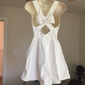 Adorable white bow dress