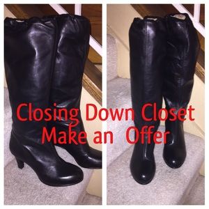 United Nude bouts never wear.