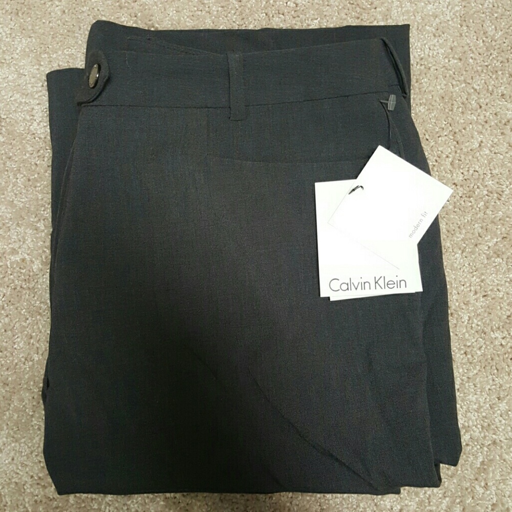 Calvin Klein size 8 modern fit dress pants