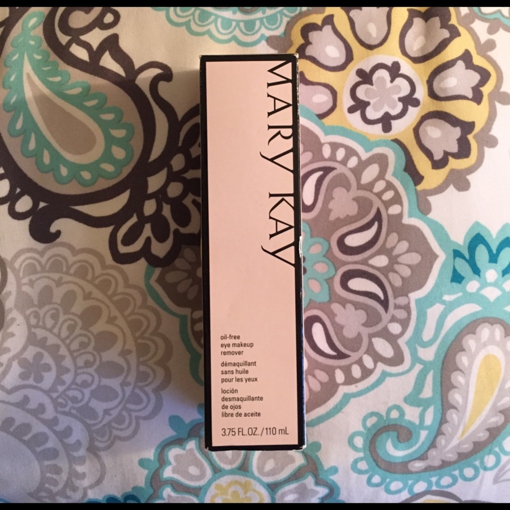 Oil-free makeup remover