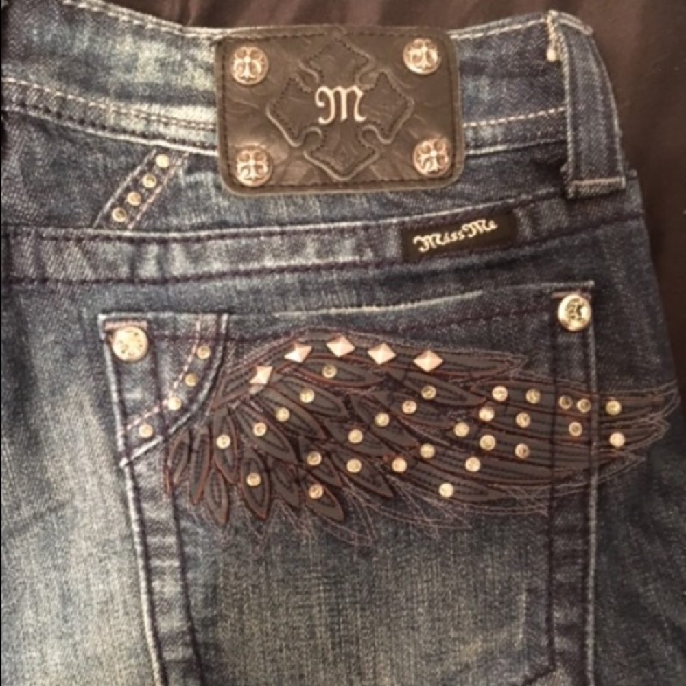 SOLD ON MERCARI!! Miss Me Jeans