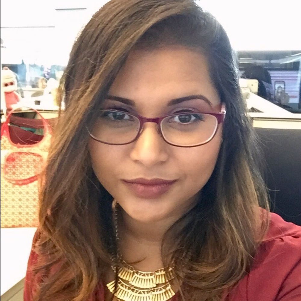 Hi Poshmarkers!!! Welcome to my closet! 🤗🙃😁