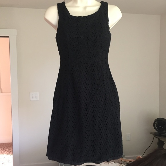 Black lace like dress - Picture 1 of 2