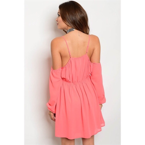 *CLEARANCE* New S cold-shoulder dress - Picture 3 of 4