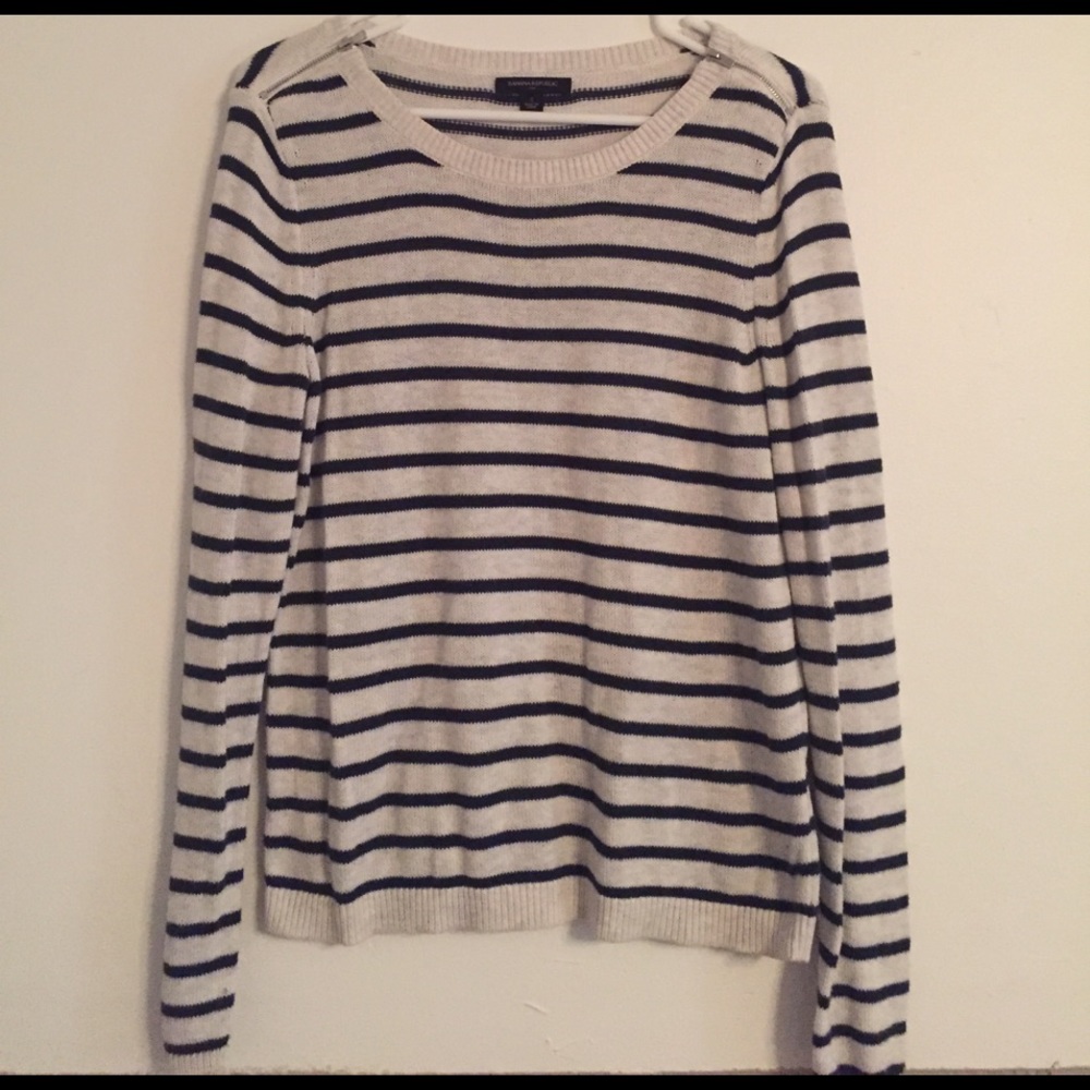 Banana Republic Sweater