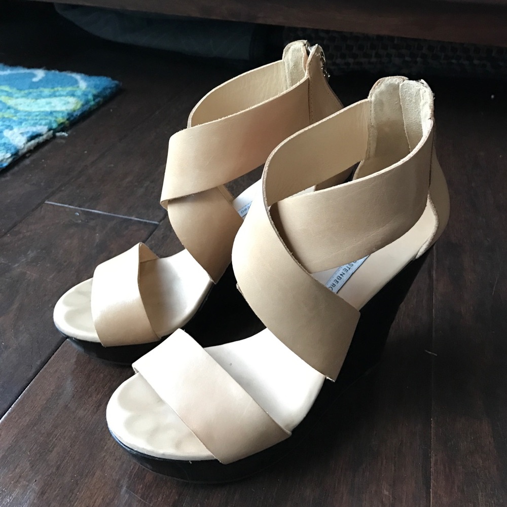 Tan Wedges