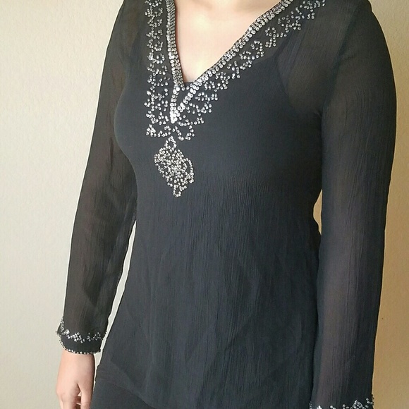 A black sheer top - Picture 3 of 3