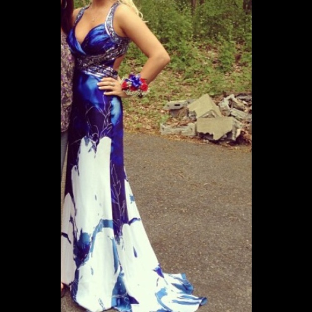 💎 Catchet prom dress 💎 MAKE AN OFFER!