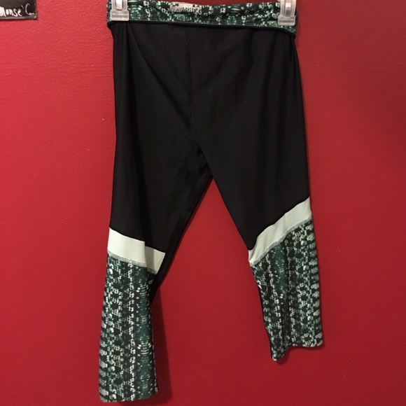Compression running pants - Picture 2 of 2