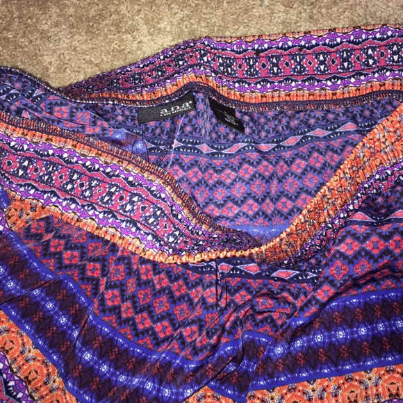 Women's fashion shorts - Picture 3 of 3