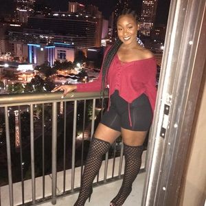 Meet your Posher, Stephanie