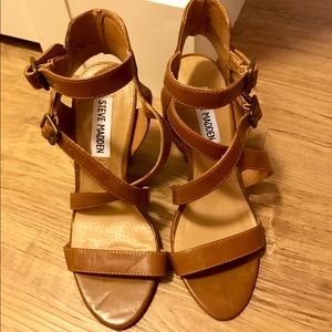 Steve Madden strappy sandals