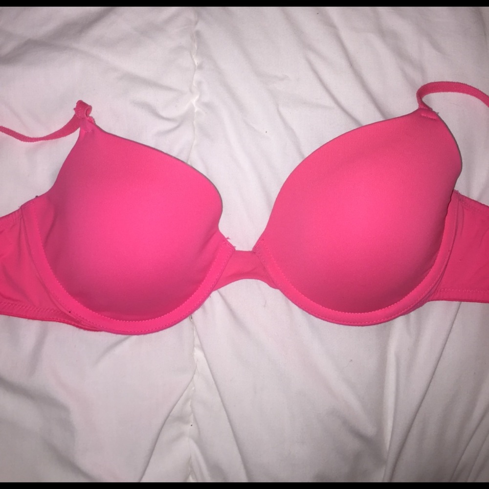 VS hot pink bra lightly lined size 36B