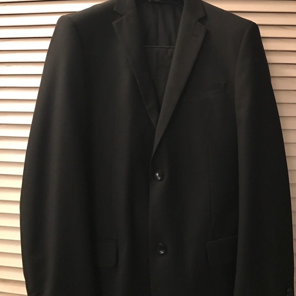 Vitarelli Men's Black Suit