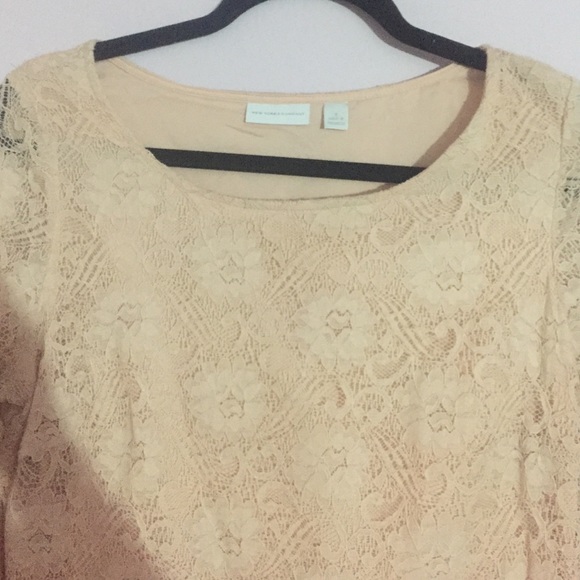 Pale pink lace 3/4 sleeve dress - Picture 2 of 3