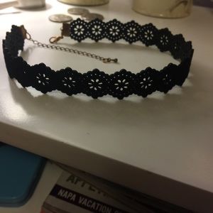 Forever 21 choker