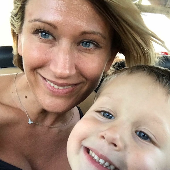 Meet your Posher, Elena - Picture 2 of 2