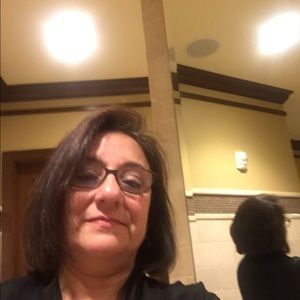 Meet your Posher, Nina