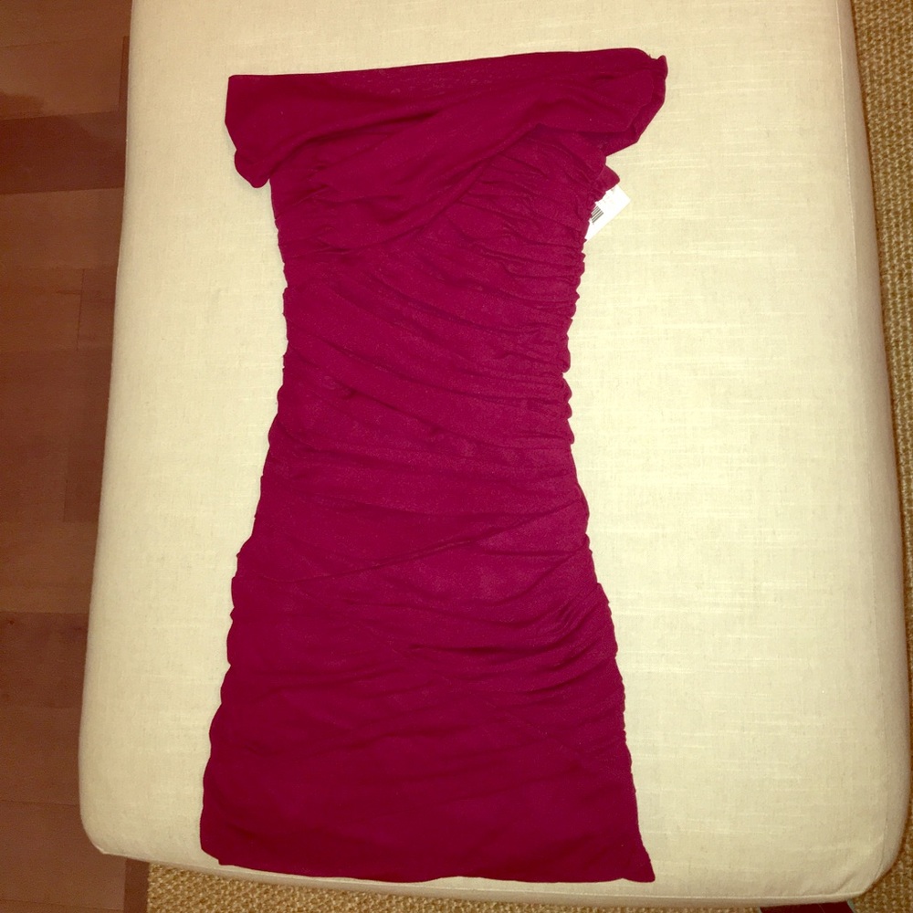 Max & Cleo off the shoulder - new with tag