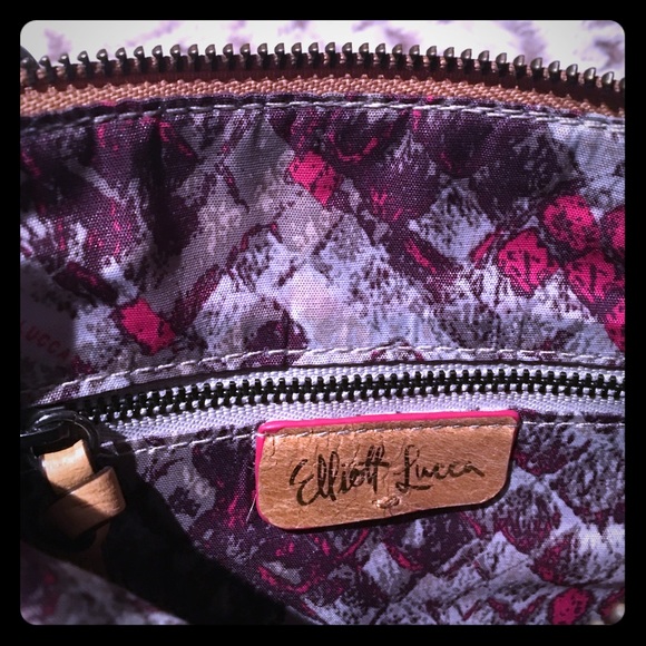 💝Elliott Lucca leather Bali 89 crossbody💝 - Picture 4 of 4