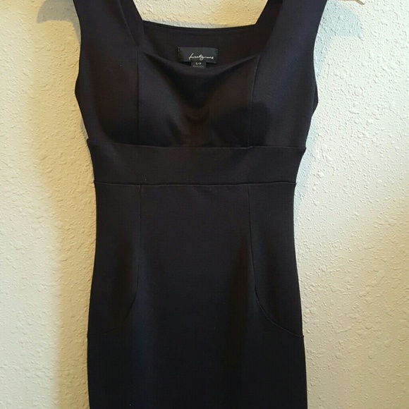 Classic black mini dress - Picture 2 of 3