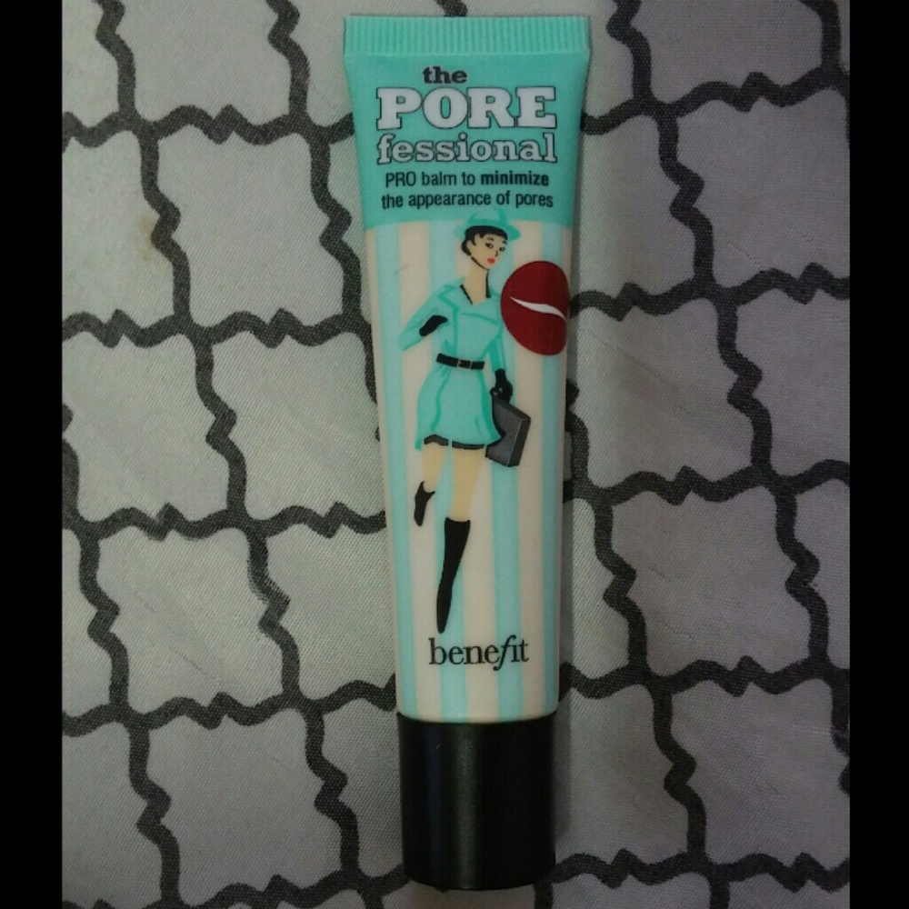 Benefit The Professional Primer