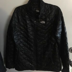 Deal for $200 The North Face lightweight puffer