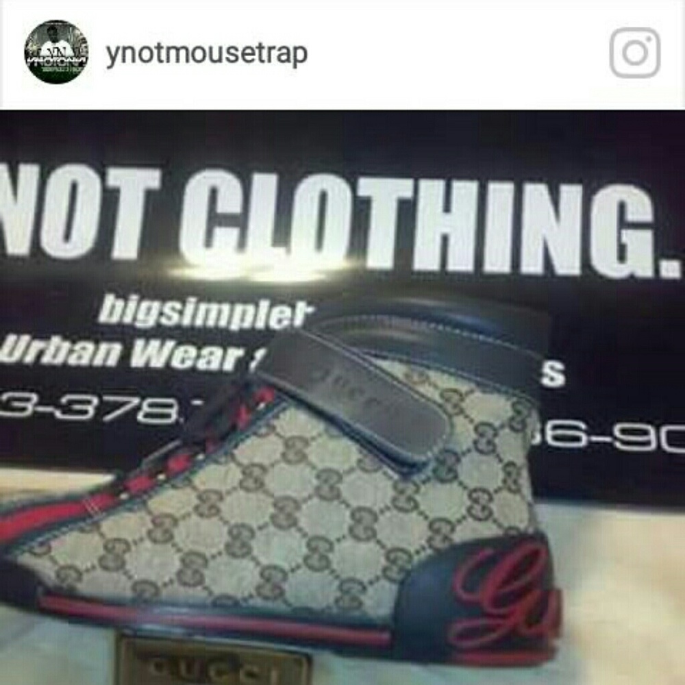 YNOTCLOTHING - Picture 2 of 7