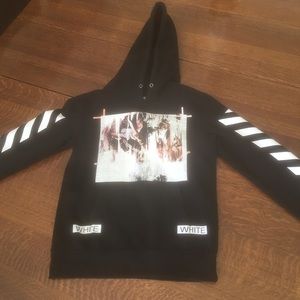 UA off white sweater