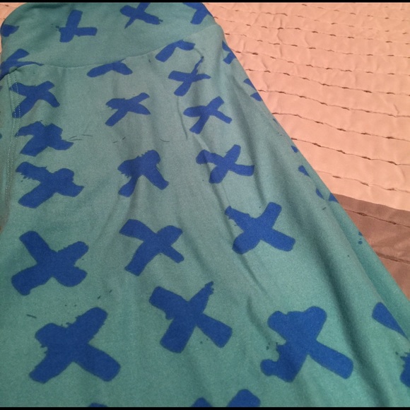 Lularoe Os leggings - Picture 2 of 4
